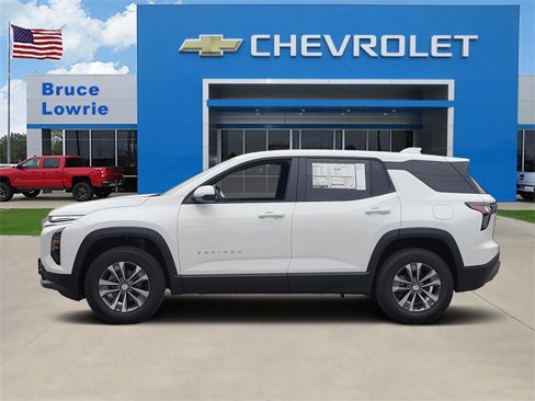 New 2026 Chevrolet Equinox LT w/ LPO, Floor Liner Package image 2