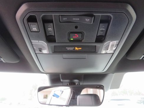 New 2025 Toyota Tundra Limited image 36