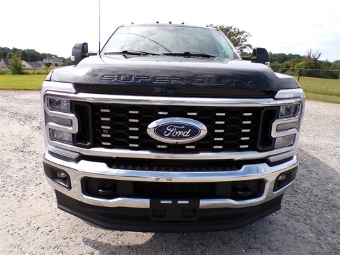 Used 2024 Ford F350 Lariat image 17