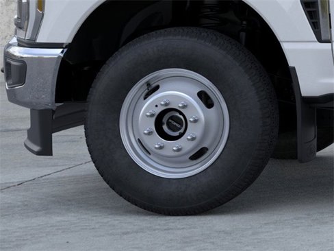 New 2026 Ford F350 XLT w/ XLT Premium Package image 19