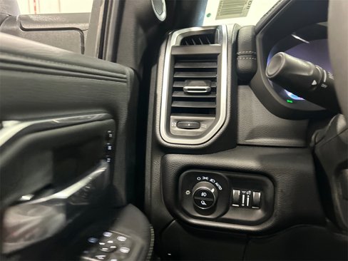 New 2025 RAM 2500 Laramie image 21