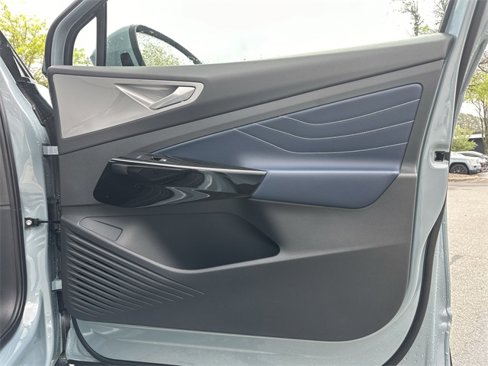 New 2025 Volkswagen ID.4 Pro S image 23