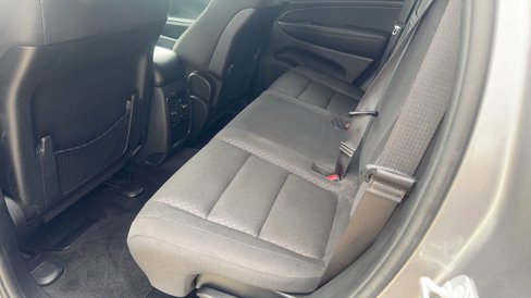 Used 2019 Jeep Grand Cherokee Laredo image 15