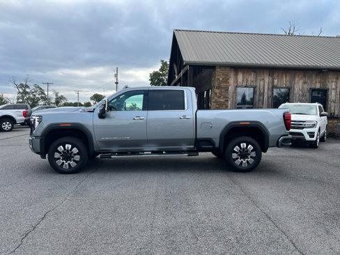 Used 2025 GMC Sierra 3500 Denali w/ Denali Reserve Package image 12