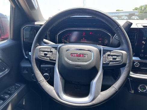 Used 2022 GMC Sierra 1500 Elevation w/ LPO, Elevation Black Package image 9