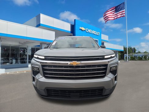 Certified 2024 Chevrolet Traverse LT image 2