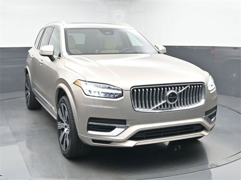 Used 2024 Volvo XC90 T8 Ultimate w/ Protection Package Premier image 2