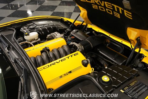 Used 2003 Chevrolet Corvette Coupe w/ Preferred Equipment Group image 35