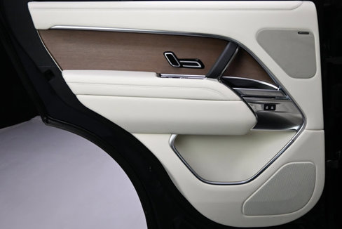 Used 2023 Land Rover Range Rover SE image 50