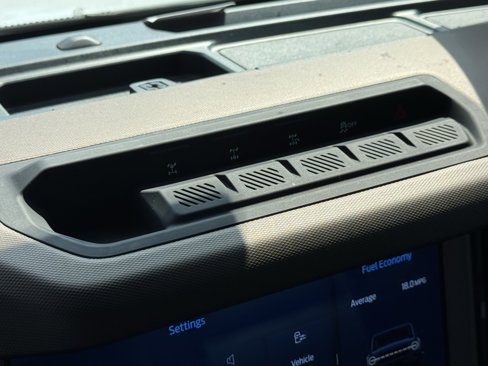 Used 2023 Ford Bronco Outer Banks w/ Sasquatch Package image 16