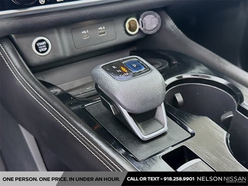 Used 2021 Nissan Rogue SL w/ Premium Package image 17
