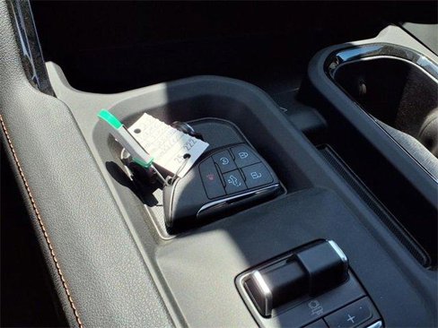 New 2025 GMC Sierra 2500 AT4 w/ AT4 Premium Plus Package image 12