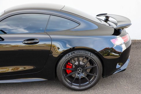 Used 2018 Mercedes-Benz AMG GT R image 13