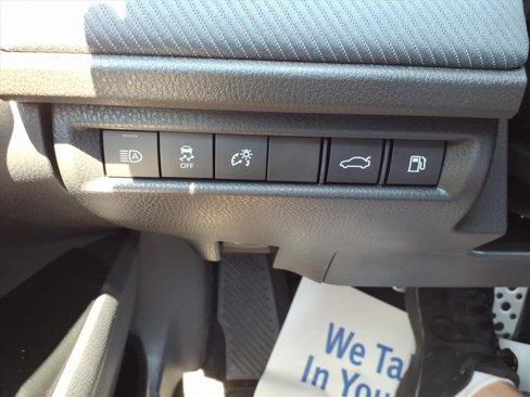 New 2025 Toyota Camry SE image 28