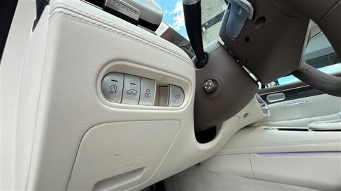 Used 2024 Genesis G90 3.5T image 14