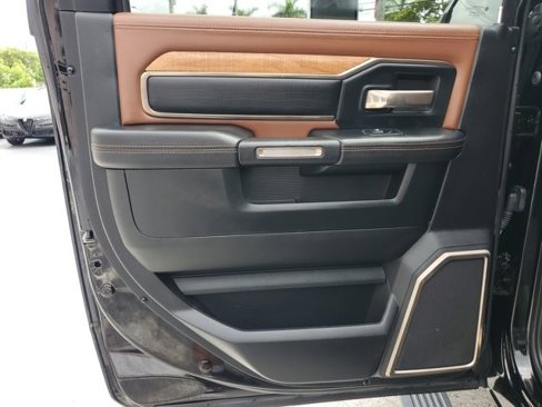 Used 2019 RAM 3500 Limited image 21