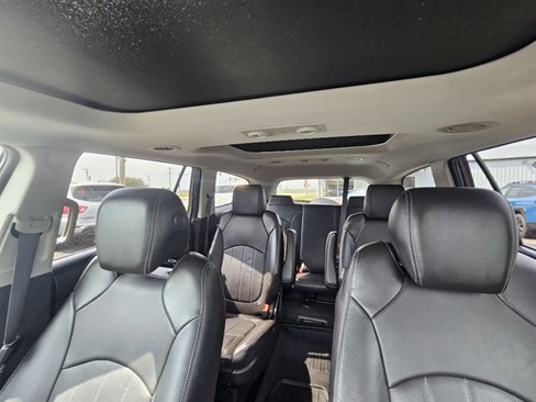 Used 2016 Buick Enclave Leather image 23