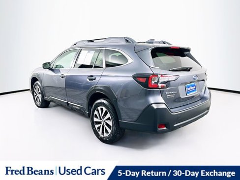 Used 2024 Subaru Outback Premium image 6