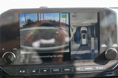 Used 2022 Nissan Pathfinder SL image 22