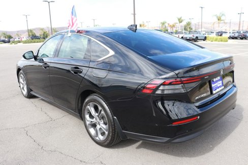 Certified 2023 Honda Accord EX image 5