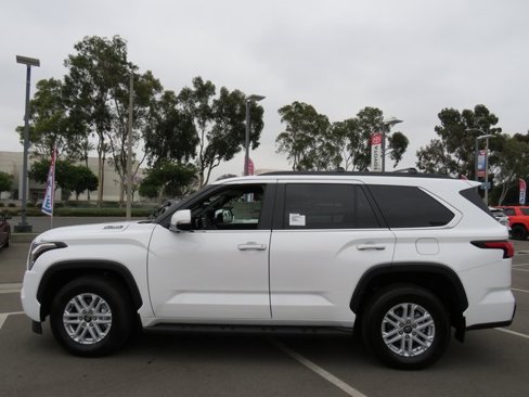 New 2025 Toyota Sequoia SR5 image 9