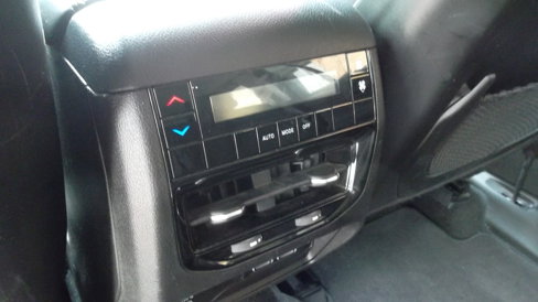 Used 2021 Jeep Grand Cherokee L Laredo w/ Luxury Tech Group I image 11