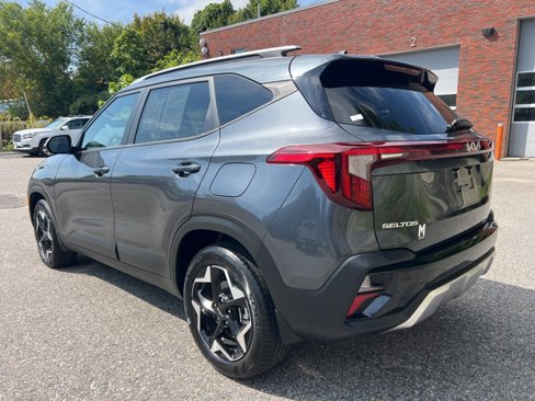Certified 2025 Kia Seltos S image 3