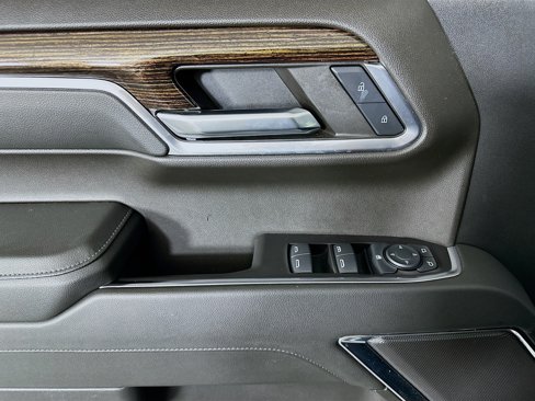 Used 2024 GMC Sierra 1500 Elevation image 15
