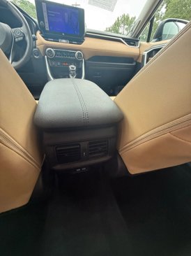 Used 2024 Toyota RAV4 XLE Premium image 13