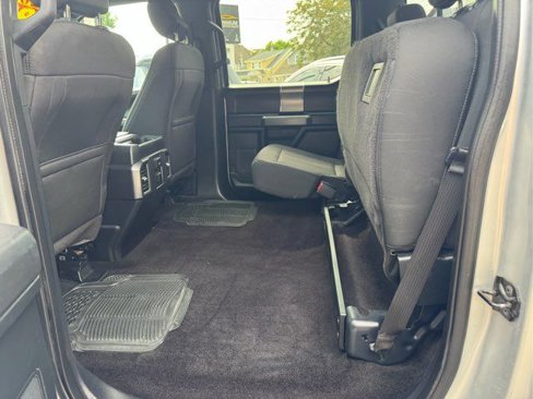 Used 2016 Ford F150 XLT w/ Equipment Group 302A Luxury image 17