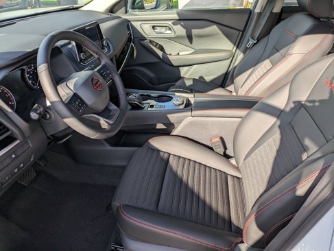 New 2026 Nissan Rogue SV image 13