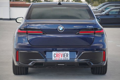New 2026 BMW 740i image 6