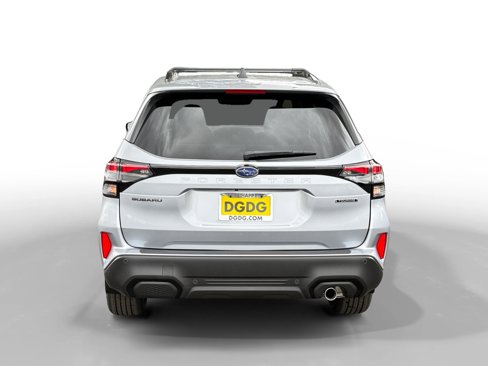 New 2025 Subaru Forester Touring image 4