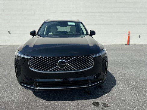 New 2026 Volvo XC90 B5 Ultra image 25
