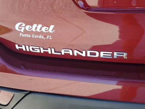 Used 2023 Toyota Highlander XLE image 41