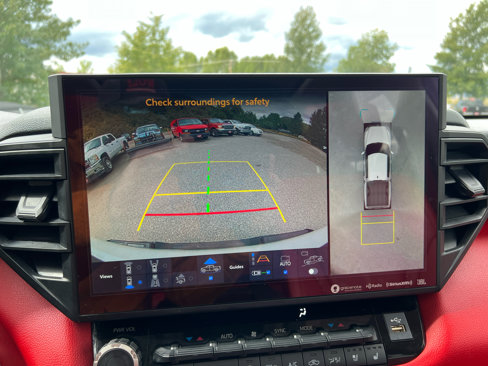 Used 2023 Toyota Tundra Limited image 36