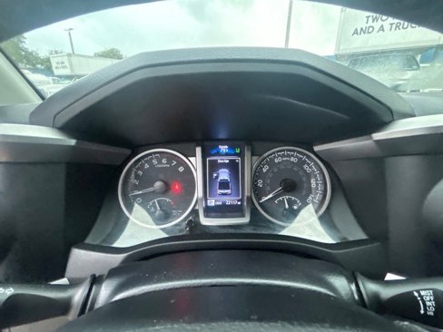 Used 2022 Toyota Tacoma SR5 image 36