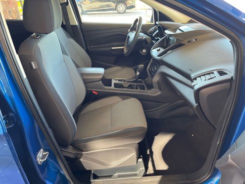 Used 2017 Ford Escape SE w/ Equipment Group 201A image 20