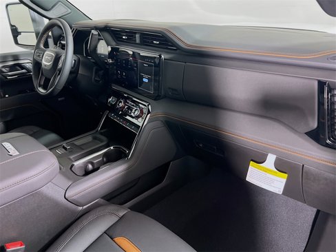 New 2026 GMC Sierra 3500 AT4 w/ AT4 Premium Plus Package image 22