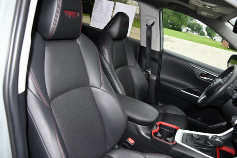 Used 2021 Toyota RAV4 TRD Off-Road image 23