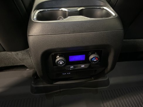 New 2026 Chevrolet Traverse LT w/ Driver Confidence Package image 28
