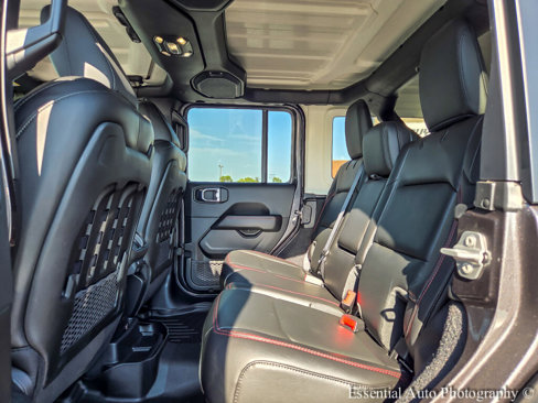 Used 2021 Jeep Wrangler Unlimited Rubicon image 12
