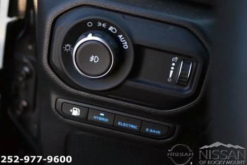 Used 2023 Jeep Wrangler Unlimited image 26
