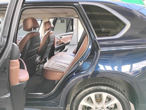 Used 2015 BMW X5 xDrive35i w/ Premium Package image 11