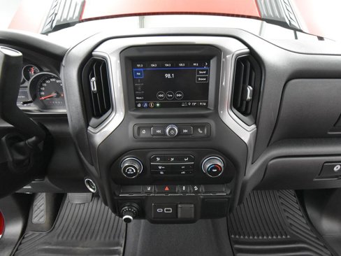 Used 2024 Chevrolet Silverado 2500 Custom w/ Z71 Off-Road Package image 33