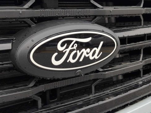 New 2025 Ford F150 XLT w/ Equipment Group 302A MID image 16