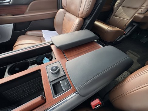 Used 2024 Lincoln Navigator L Reserve image 43