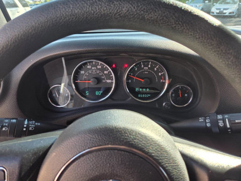 Used 2015 Jeep Wrangler Unlimited Sport image 22