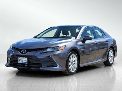 Used 2023 Toyota Camry LE image 9