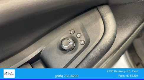 Used 2023 Jeep Grand Cherokee Limited w/ Black Appearance Package image 19